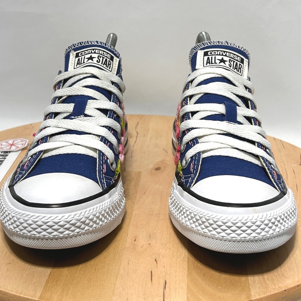 Converse Chuck Taylor Custom Embroidered Low Top Sneakers NWOT - Size 7W/5M - Picture 3 of 9